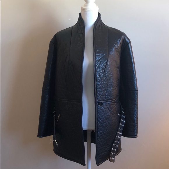 IRO Jackets & Blazers - ♦️IRO women’s black lamb leather jacket